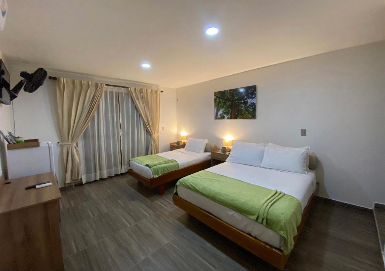 מינקה Hotel On The Rock מראה חיצוני תמונה