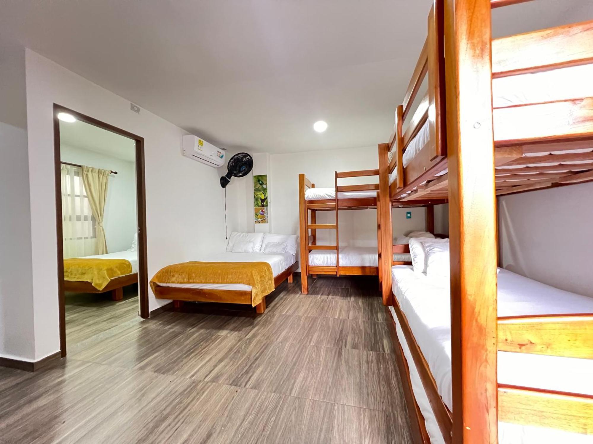 מינקה Hotel On The Rock מראה חיצוני תמונה